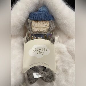Slumberkins big foot shine bright gray blue hat gloves New